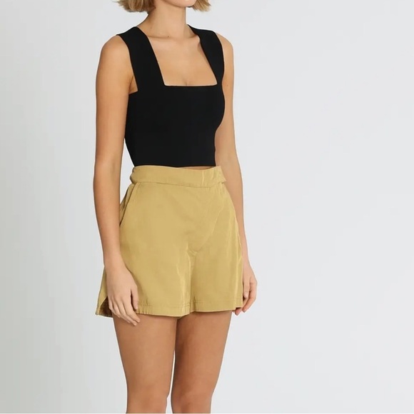 NWT ShonaJoy Free People Matilda Asymmetrical Linen Shorts in Cumin size US 4 - Picture 3 of 12